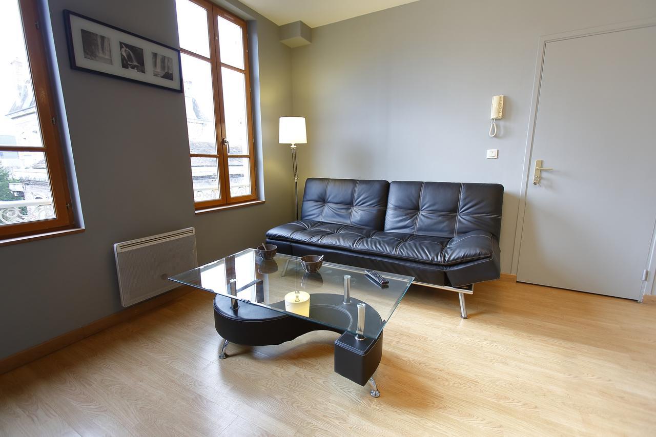 Appart'Hotel De La Tour Troyes Bagian luar foto